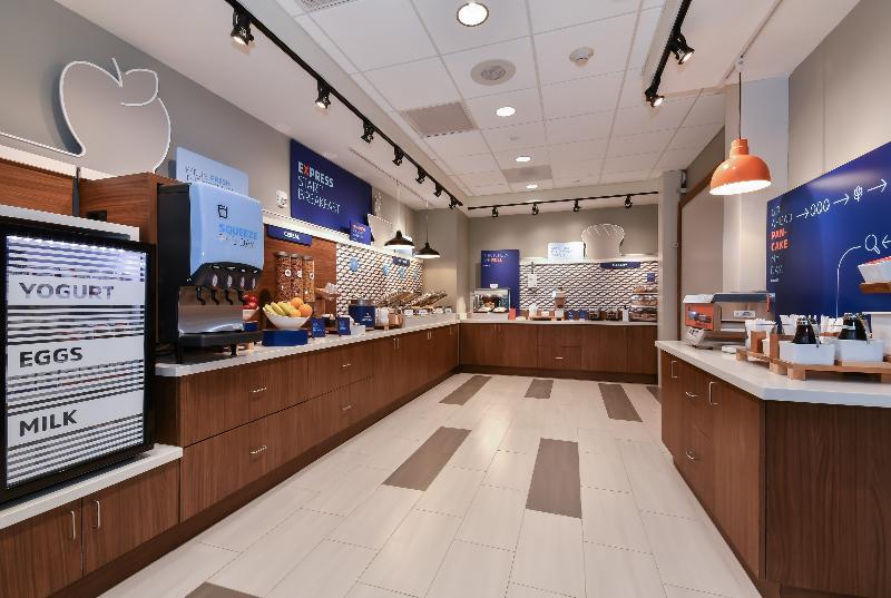 Holiday Inn Express & Suites Charlotte - Ballantyne By Ihg Eksteriør billede